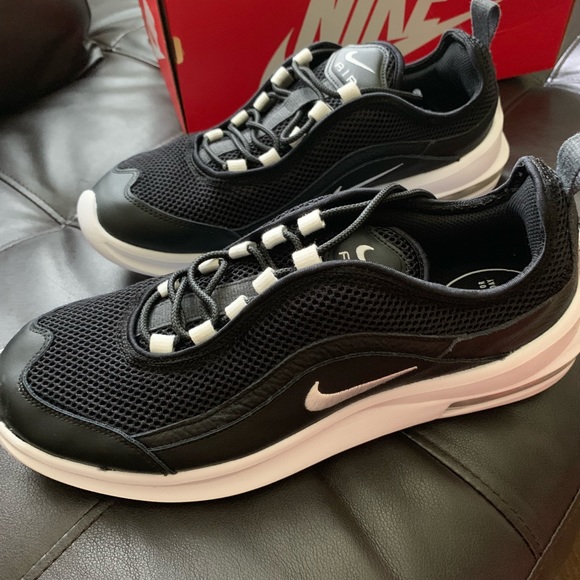 women's nike air max estrea casual shoes